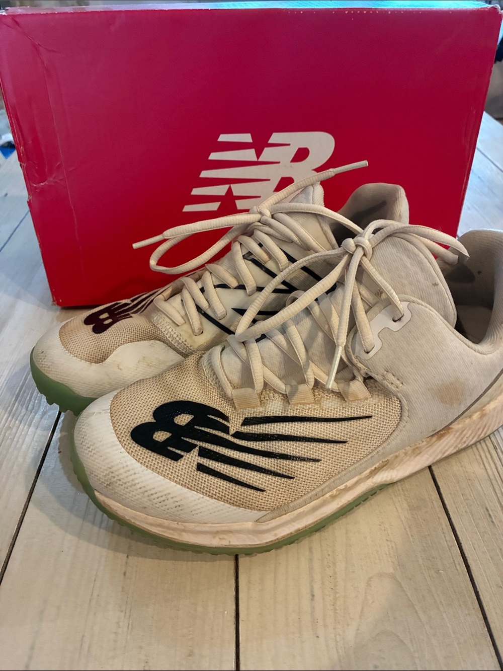 New Balance Turf shoes with Black Logo